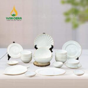 Bộ Bàn Ăn Sứ Trắng Kẻ Vàng 22 Sản Phẩm Bát Tràng