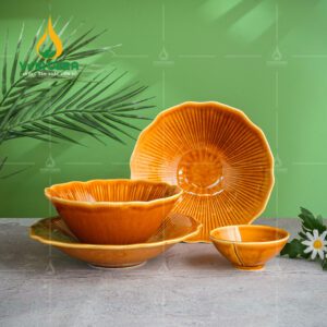 Chén Đĩa Sứ Dáng Sen Men Hoàng Thổ