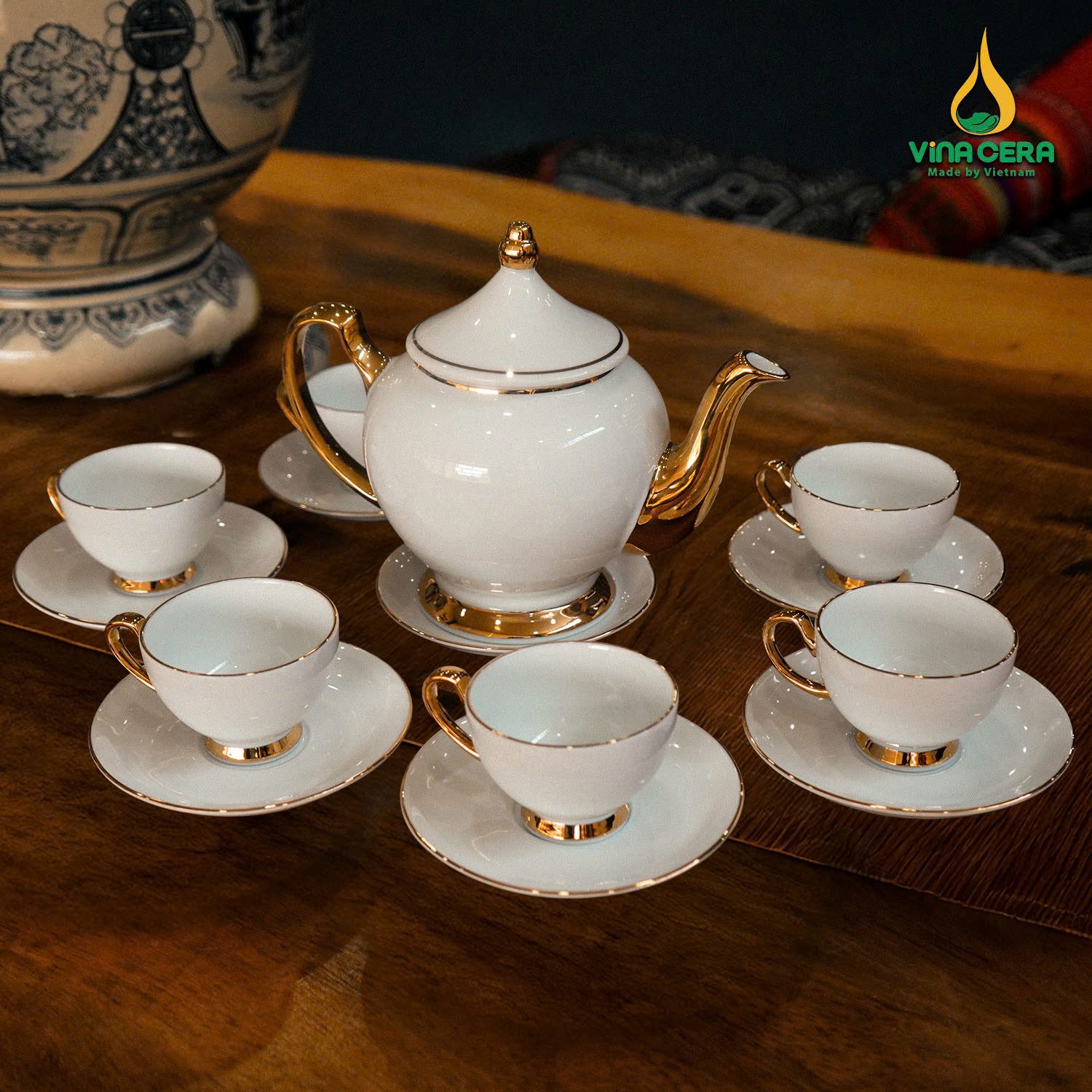Bộ ấm trà Hoàng Cung mạ vàng Bát Tràng Vinacera cao cấp sang trọng