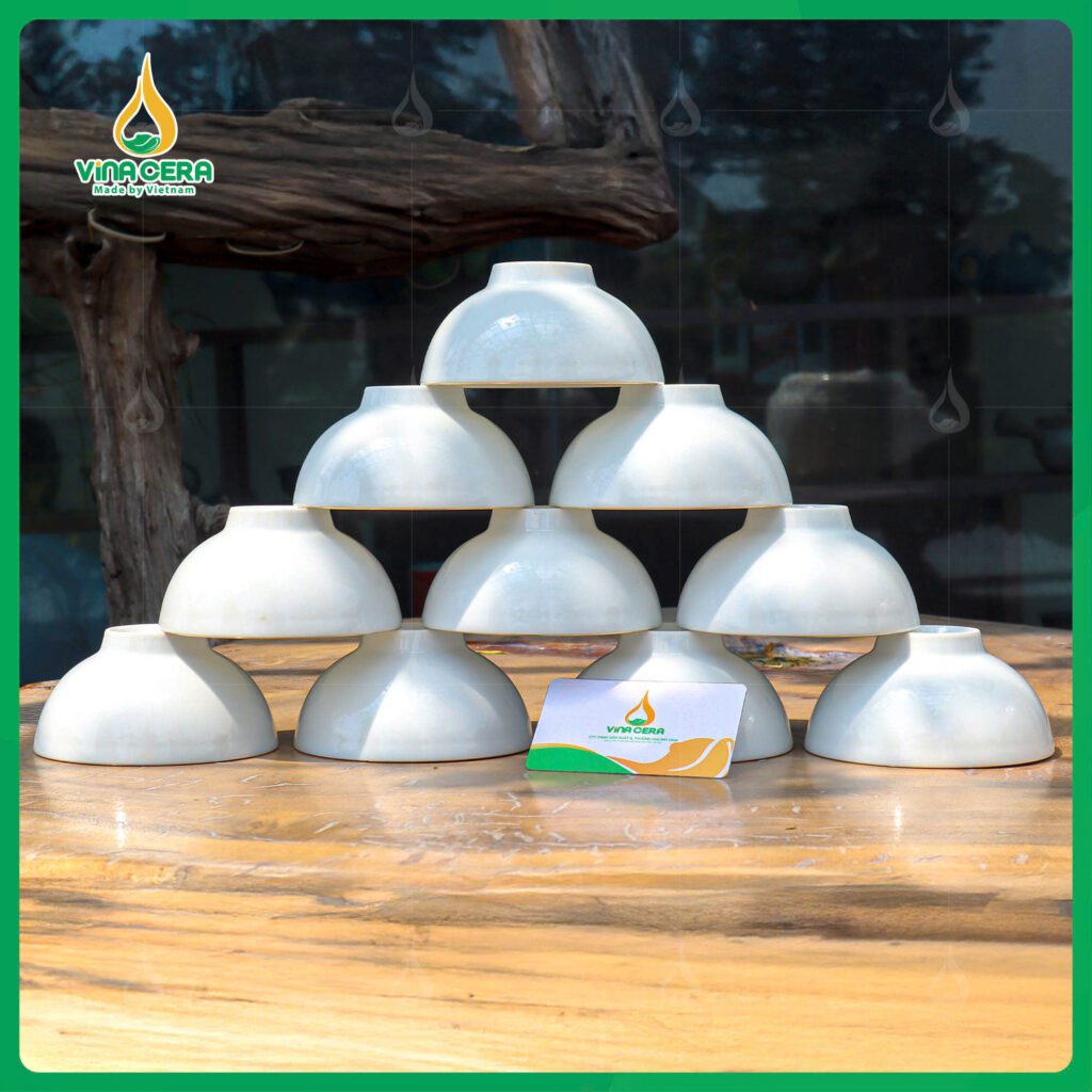 Chén Đĩa Sứ Trắng Có Phải Lựa Chọn Tốt Nhất cho nhà hàng khách sạn? Chén đĩa sứ trắng dùng cho nhà hàng khách sạn cao cấp